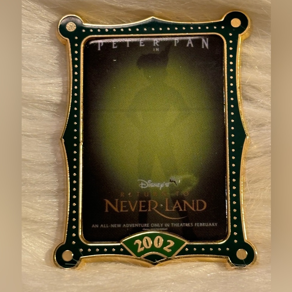 Disney Peter Pan Return to Neverland 2002 Trading Pin